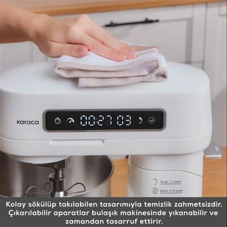 56c20670-ae9c-474e-a9a1-5da878c8e91f.jpg