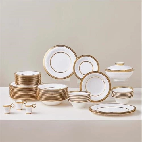 سرویس غذاخوری 55 پارچه 12 نفره کاراجا Royal Bone Charlotte طلایی